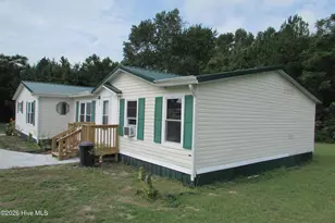 913 Isaac Rd, Clinton, NC 28328 - Photo 4