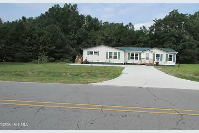 913 Isaac Road, Clinton, NC 28328 - Photo 2