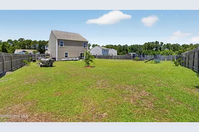 10 Evian Court, Hampstead, NC 28443 - Photo 4