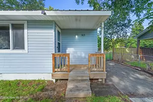 613 Elm St, Jacksonville, NC 28540 - Photo 2