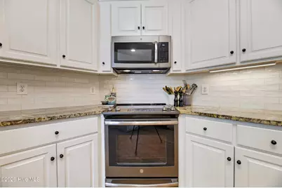 932 Chesapeake Place, Greenville, NC 27858 - Photo 32