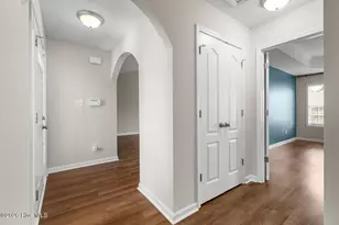 716 Radiant Dr, Jacksonville, NC 28546 - Photo 8