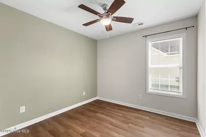 716 Radiant Drive, Jacksonville, NC 28546 - Photo 16