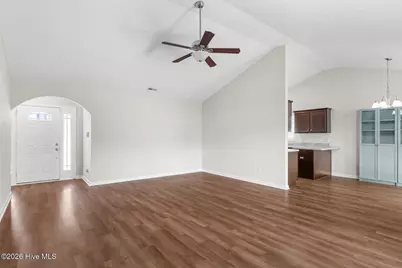 716 Radiant Drive, Jacksonville, NC 28546 - Photo 4