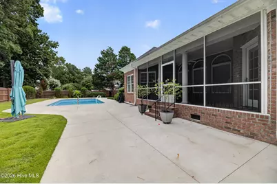 1703 Bloomsbury Road, Greenville, NC 27858 - Photo 22