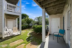 209 N Ave, Kure Beach, NC 28449 - Photo 12