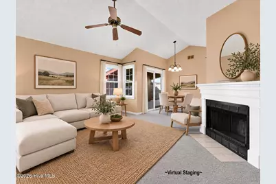 204 Hemlock Drive, Jacksonville, NC 28546 - Photo 6