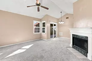 204 Hemlock Dr, Jacksonville, NC 28546 - Photo 8