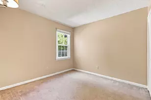 204 Hemlock Dr, Jacksonville, NC 28546 - Photo 30