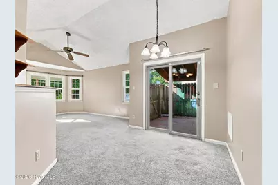 204 Hemlock Drive, Jacksonville, NC 28546 - Photo 12
