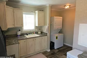 873 Pameter Rd, Hallsboro, NC 28442 - Photo 22