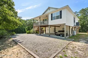 1207 E Oak Island Dr, Oak Island, NC 28465 - Photo 1