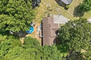 2528 Bradford Ct, La Grange, NC 28551 - Photo 8