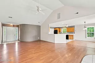 734 Settlers Ln, Kure Beach, NC 28449 - Photo 6