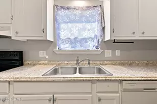 5719 Trevino St, Hope Mills, NC 28348 - Photo 22