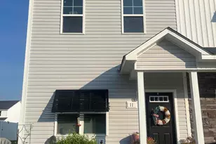 11 Catalina Cir, Swansboro, NC 28584 - Photo 2