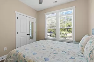 109 NW 24th St, Oak Island, NC 28465 - Photo 36