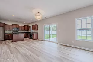 755 Radiant Dr, Jacksonville, NC 28546 - Photo 14