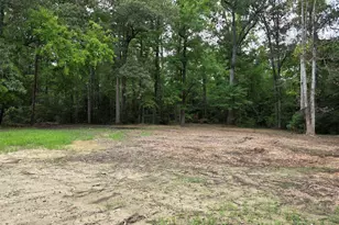 150 N Castle Dr, New Bern, NC 28562 - Photo 1