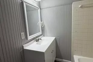 2010 Westwood Dr, Kinston, NC 28504 - Photo 16