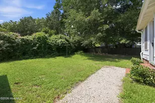 525 E 2nd St, Washington, NC 27889 - Photo 54