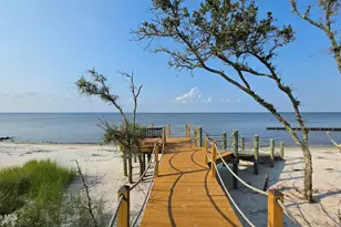 347 Sandy Point Dr, Beaufort, NC 28516 - Photo 92