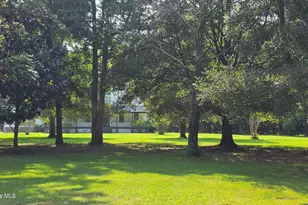 347 Sandy Point Dr, Beaufort, NC 28516 - Photo 8