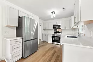 216 Carolina Pines Blvd, New Bern, NC 28560 - Photo 10