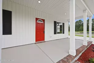 591 Batchelor Rd, Richlands, NC 28574 - Photo 6