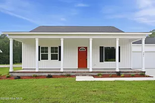 591 Batchelor Rd, Richlands, NC 28574 - Photo 4