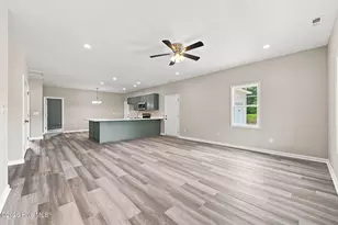 591 Batchelor Rd, Richlands, NC 28574 - Photo 10