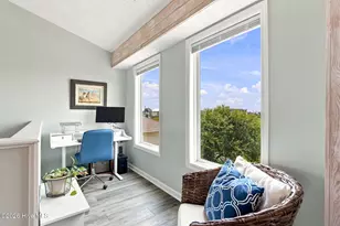 922 Broadway St, Surf City, NC 28445 - Photo 16