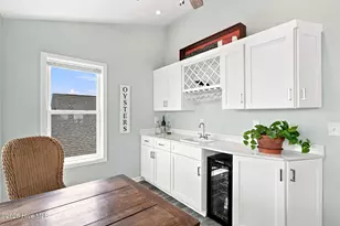 922 Broadway St, Surf City, NC 28445 - Photo 22