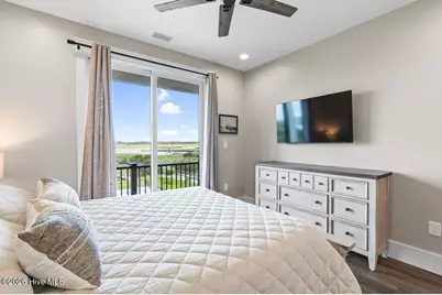 6620 Kings Lynn Drive, Oak Island, NC 28465 - Photo 20