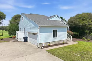 109 Oakleaf Dr, Pine Knoll Shores, NC 28512 - Photo 50