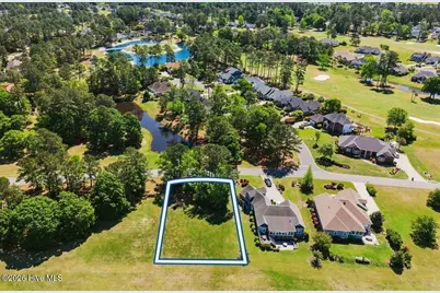 1054 N Middleton Drive NW, Calabash, NC 28467 - Photo 2
