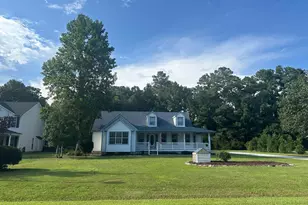 159 Longwood Dr, Stella, NC 28582 - Photo 2