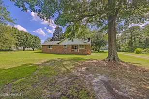 298 Cypress Creek Rd, Wallace, NC 28466 - Photo 6