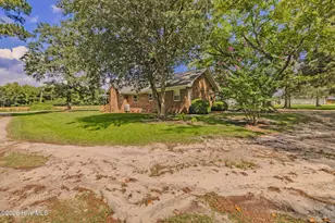 298 Cypress Creek Rd, Wallace, NC 28466 - Photo 4