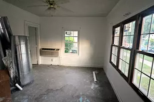 1728 Jenkins St, Augusta, GA 30904 - Photo 2