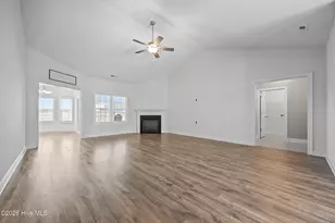 376 Water Wagon Trl, Jacksonville, NC 28546 - Photo 6