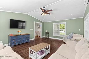 252 Derby Downs Dr, Sneads Ferry, NC 28460 - Photo 4