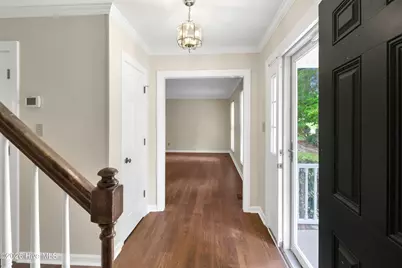 501 Wythe Grove, Jacksonville, NC 28546 - Photo 4