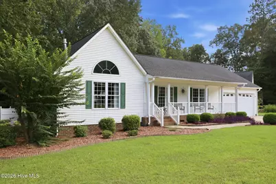 101 Pamlico Place, Chocowinity, NC 27817 - Photo 2