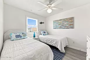 2913 Pointe W Dr, Emerald Isle, NC 28594 - Photo 20
