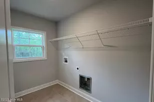 104 Birdsong Dr, Wallace, NC 28466 - Photo 18