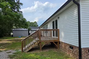 104 S Washington St, Pikeville, NC 27863 - Photo 4