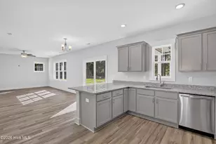 19 Peach Ct, Burgaw, NC 28425 - Photo 6