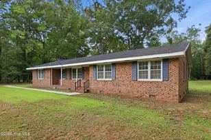 1000 Sand Ridge Rd, Hubert, NC 28539 - Photo 4