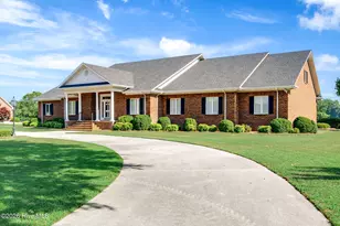 506 Lake Shore Dr, Warsaw, NC 28398 - Photo 2
